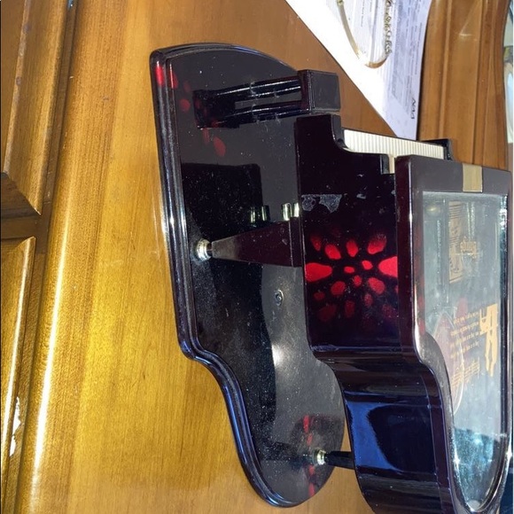 Jewelry Box - Picture 2 of 4